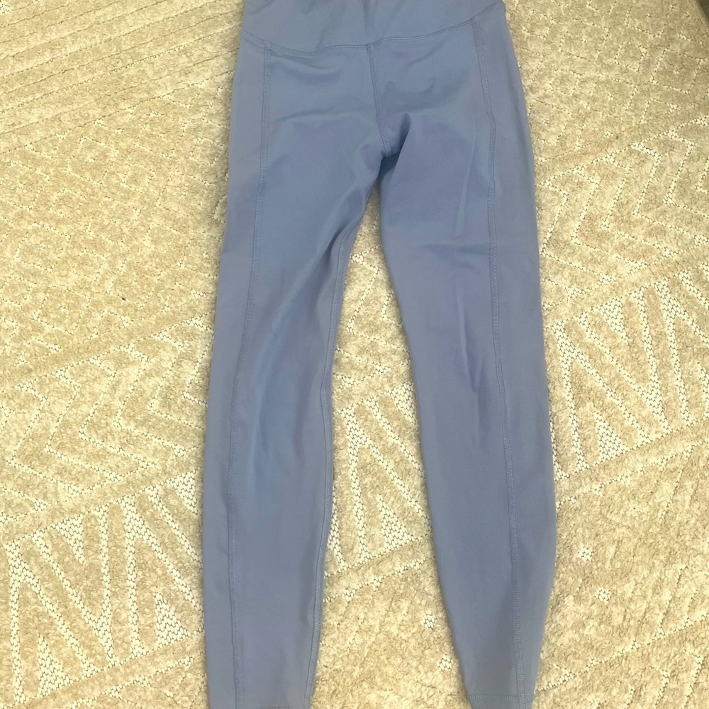 Light blue leggings